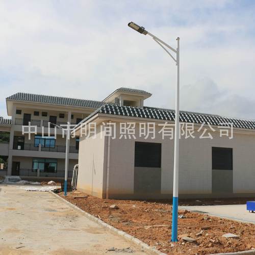 工厂供应led路灯 批发市政道路热镀锌足厚足瓦高品质5米30w道路灯